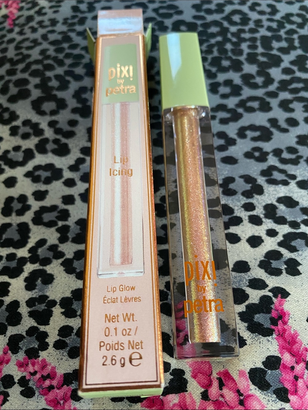 Lip Icing Glow in Cookie New Not Returnable